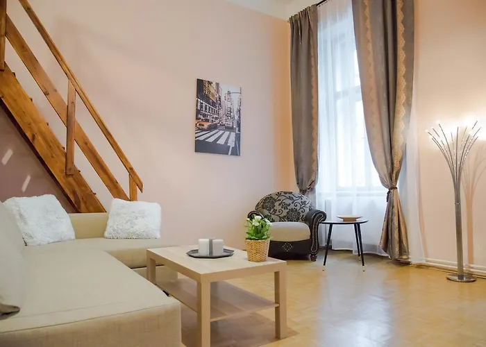 Luxury Spacious Apartment In The Heart Of Prague
